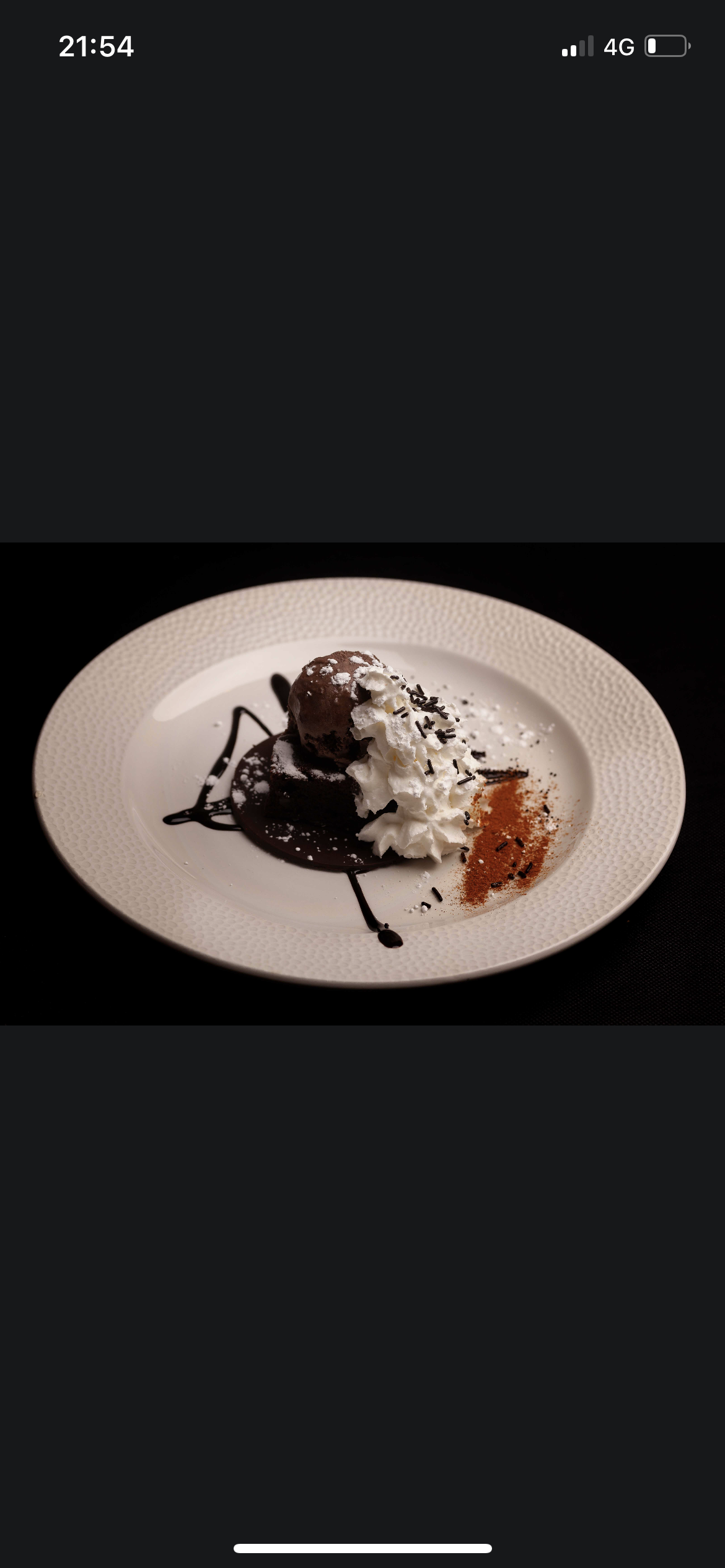 BROWNIE de Chocolate y nueces con helado