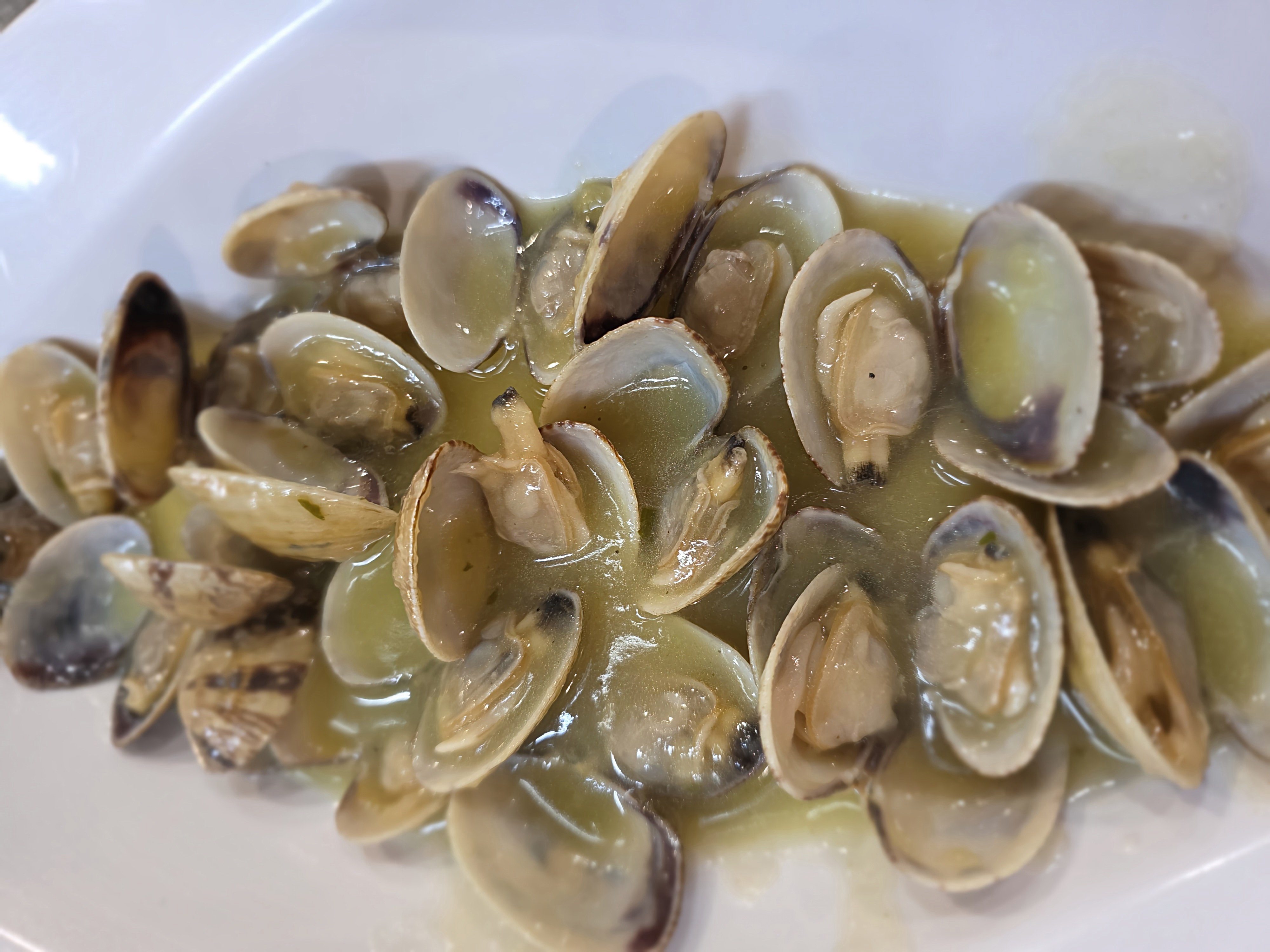 Almejas a la Marinera