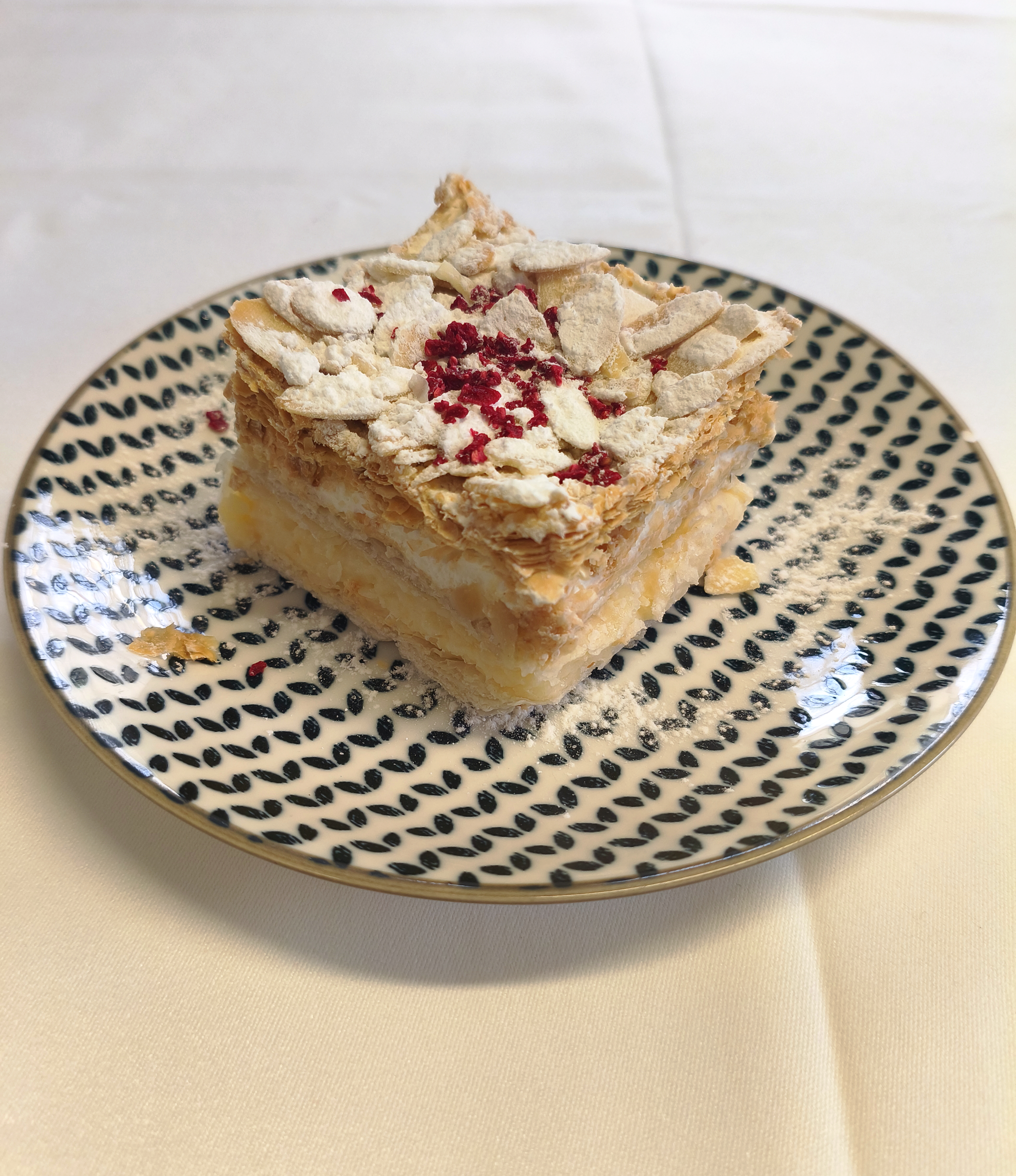 MILHOJAS DE CREMA